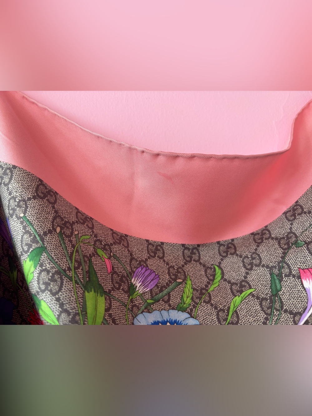 Gucci Flora print silk scarf - Picture 11 of 16